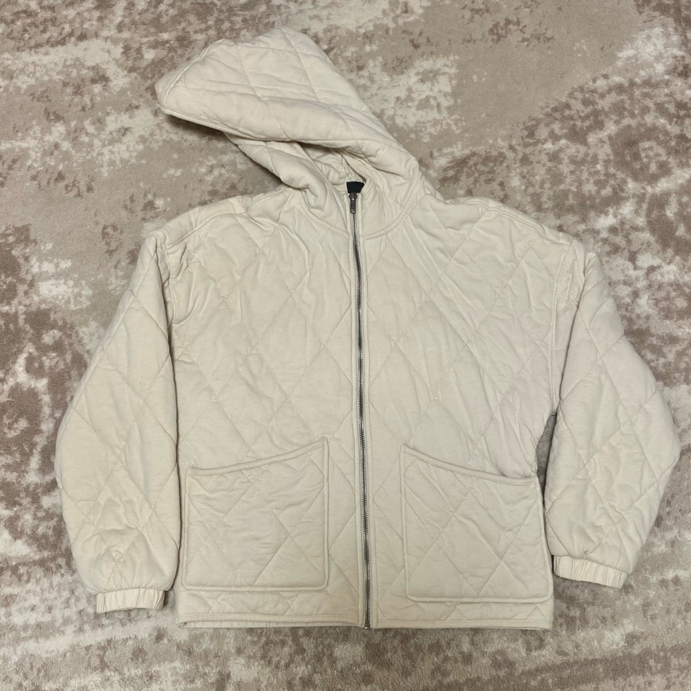 SOLD* Wild Fable Cream Quilted Zip Up Jacket Hoodie